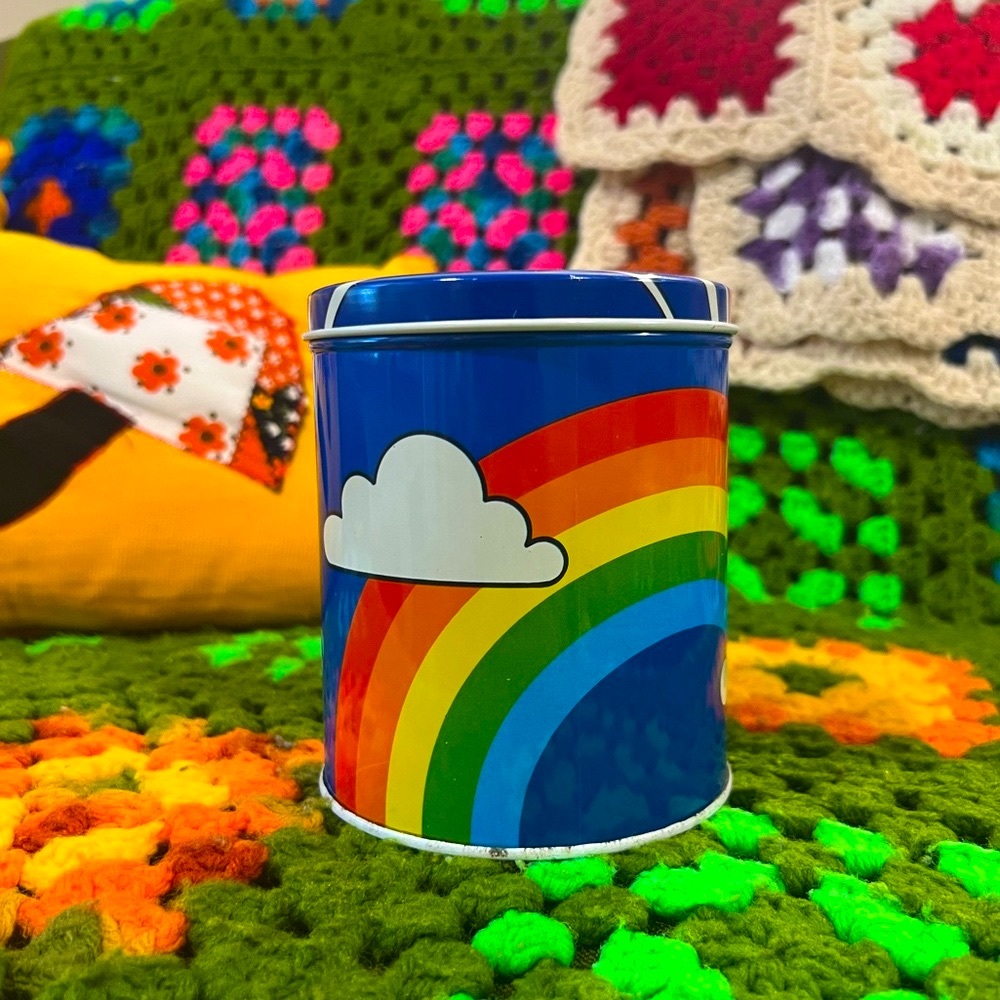 Vintage rainbow chocolate chip cookie tin/jar